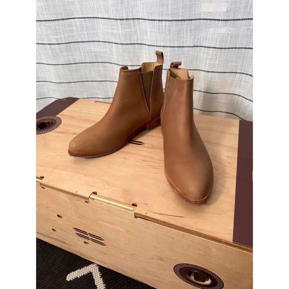 Nisolo Eva Everyday Chelsea Boot Size 9.5 - Picture 4 of 13